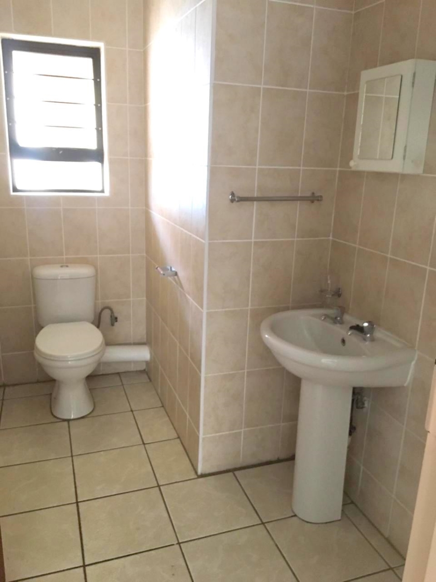 1 Bedroom Property for Sale in Dassie Rand North West